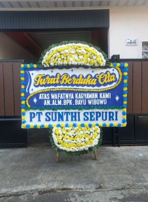 Papan Bunga Duka di Slogohimo