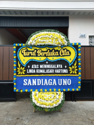 Papan Bunga Duka di Slogohimo